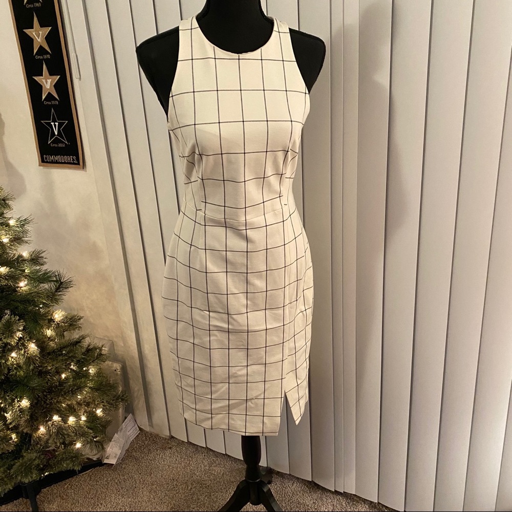 Never worn Banana Republic Windowpane Dress